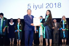 В Баку прошла церемония по случаю выпуска студентов групп SABAH (ФОТО)