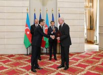 Президент Ильхам Алиев: Азербайджан надеется, что Президент Франции лично примет активное участие в решении нагорно-карабахского конфликта (ФОТО)