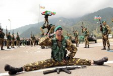 В Габале открылся военно-патриотический лагерь волонтеров (ФОТО)