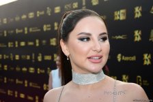 Звезды на красной дорожке фестиваля "ЖАРА" в Баку: день первый (ФОТО)