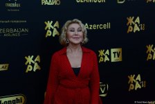 Звезды на красной дорожке фестиваля "ЖАРА" в Баку: день первый (ФОТО)
