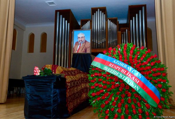 В Баку простились с Хайямом Мирзазаде: его музыка звучит и будет звучать (ФОТО)