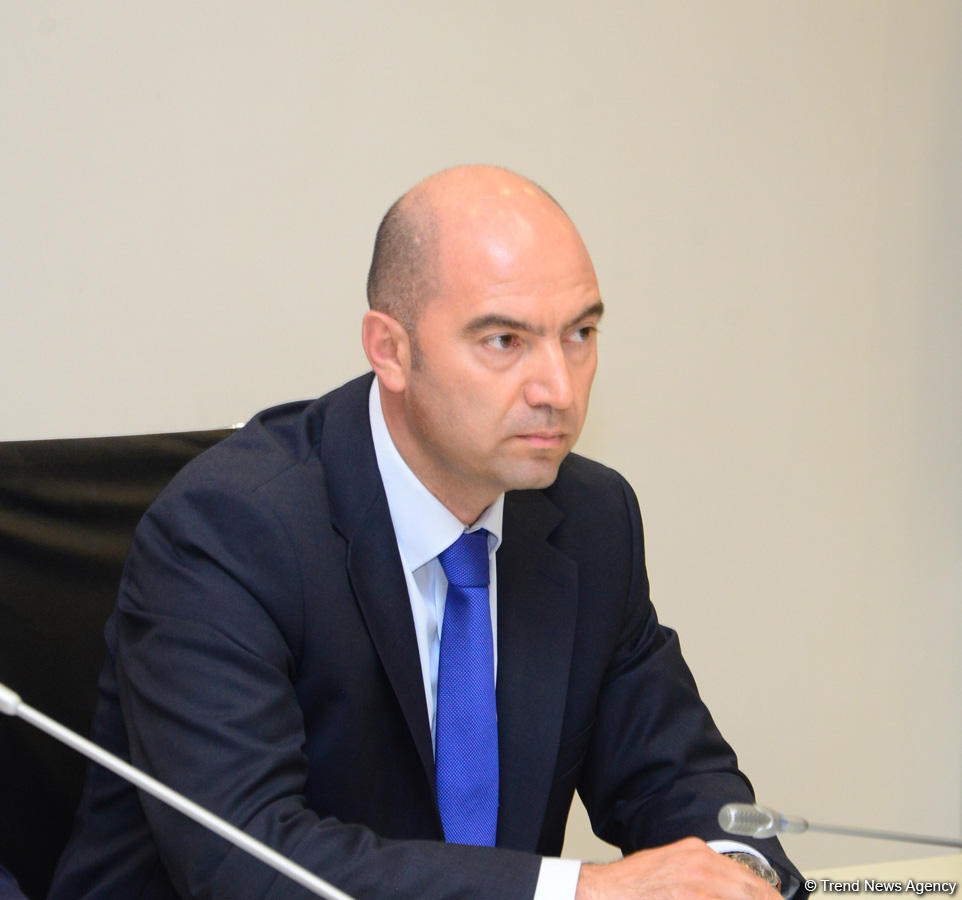 Azerbaijan wants to increase role of customs authorities in support of entrepreneurship (PHOTO)