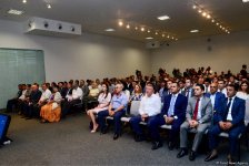 Азербайджан откроет еще 5 торговых и винных домов за рубежом (ФОТО)