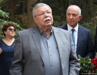 Это был творец: в Баку почтили память Муслима Магомаева (ФОТО)