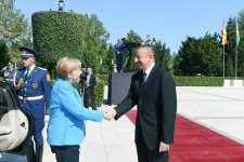 Official welcome ceremony held for German Chancellor Angela Merkel