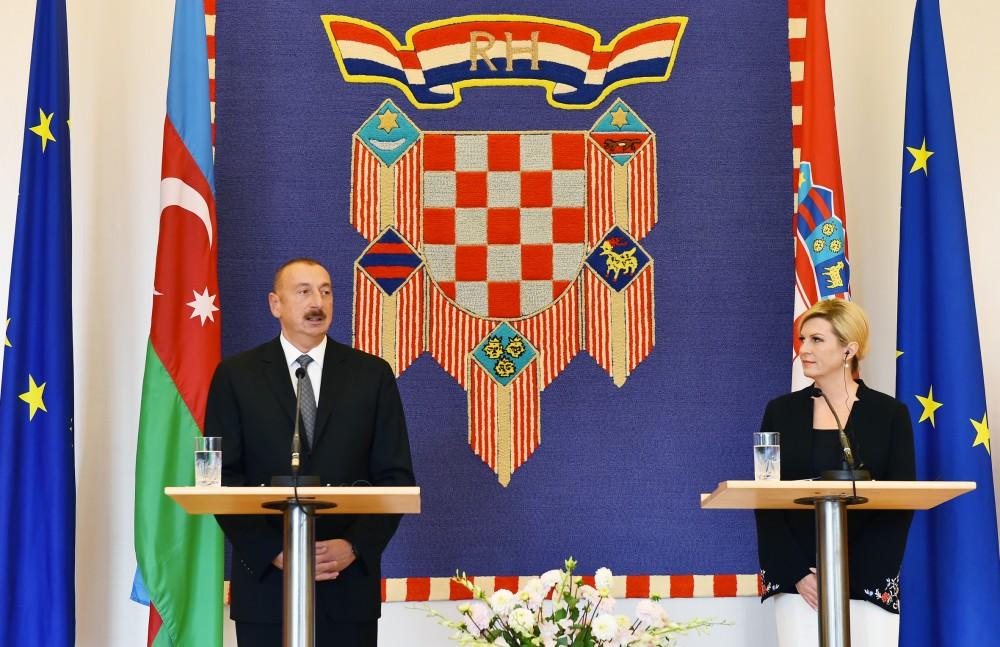 Azerbaijani, Croatian presidents make press statements (PHOTO)