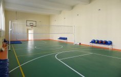 President Aliyev visits school in Baku after major overhaul (PHOTO) (UPDATE)