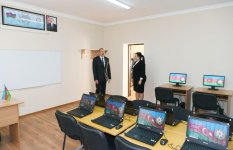 President Aliyev visits school in Baku after major overhaul (PHOTO) (UPDATE)