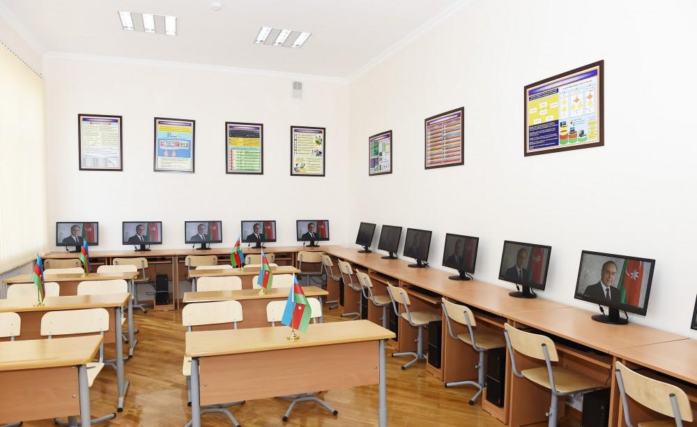 Ilham Aliyev views conditions created at school in Zabrat after overhaul (PHOTO)