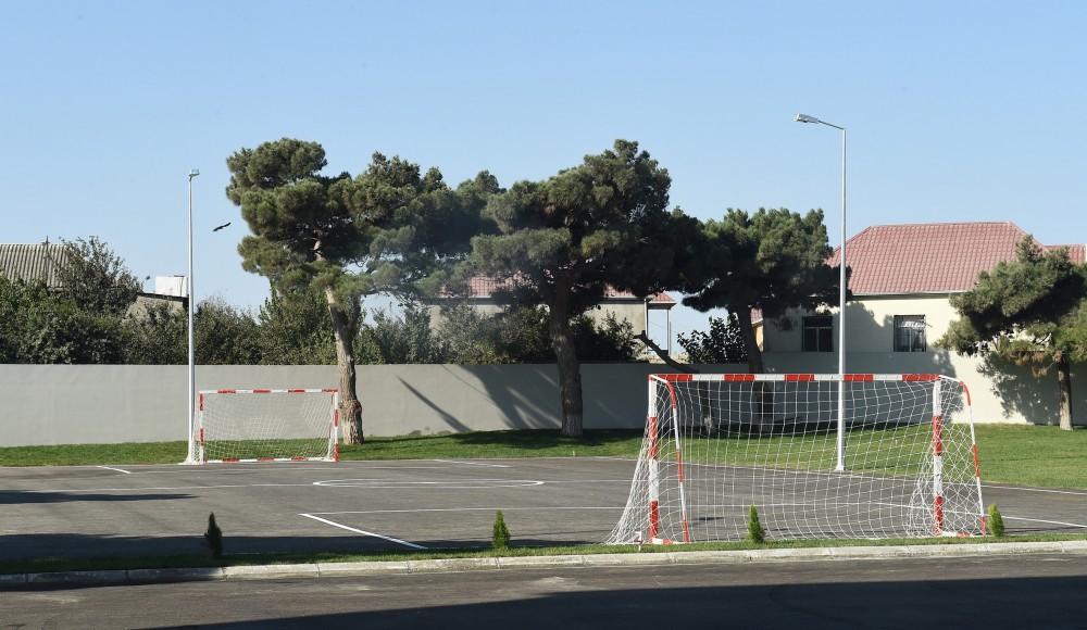 Ilham Aliyev views conditions created at school in Zabrat after overhaul (PHOTO)