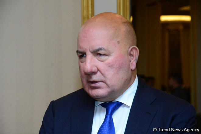 Антикризисная программа предотвратила спад в экономике Азербайджана в 2020 г. – Эльман Рустамов