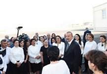 Ilham Aliyev inaugurates Mashtagha secondary school (PHOTO)