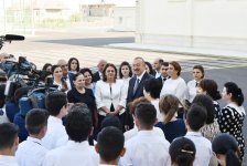 Ilham Aliyev inaugurates Mashtagha secondary school (PHOTO)