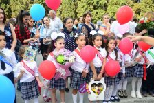 Радость и волнение бакинских первоклассников в День знаний (ФОТО)
