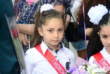 Радость и волнение бакинских первоклассников в День знаний (ФОТО)