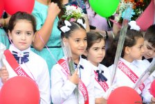 Радость и волнение бакинских первоклассников в День знаний (ФОТО)