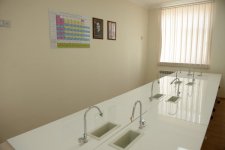 В Агсуинском районе сдано в пользование новое здание школы, построенное Фондом Гейдара Алиева (ФОТО)