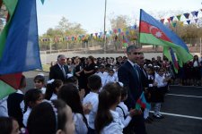 В Агсуинском районе сдано в пользование новое здание школы, построенное Фондом Гейдара Алиева (ФОТО)