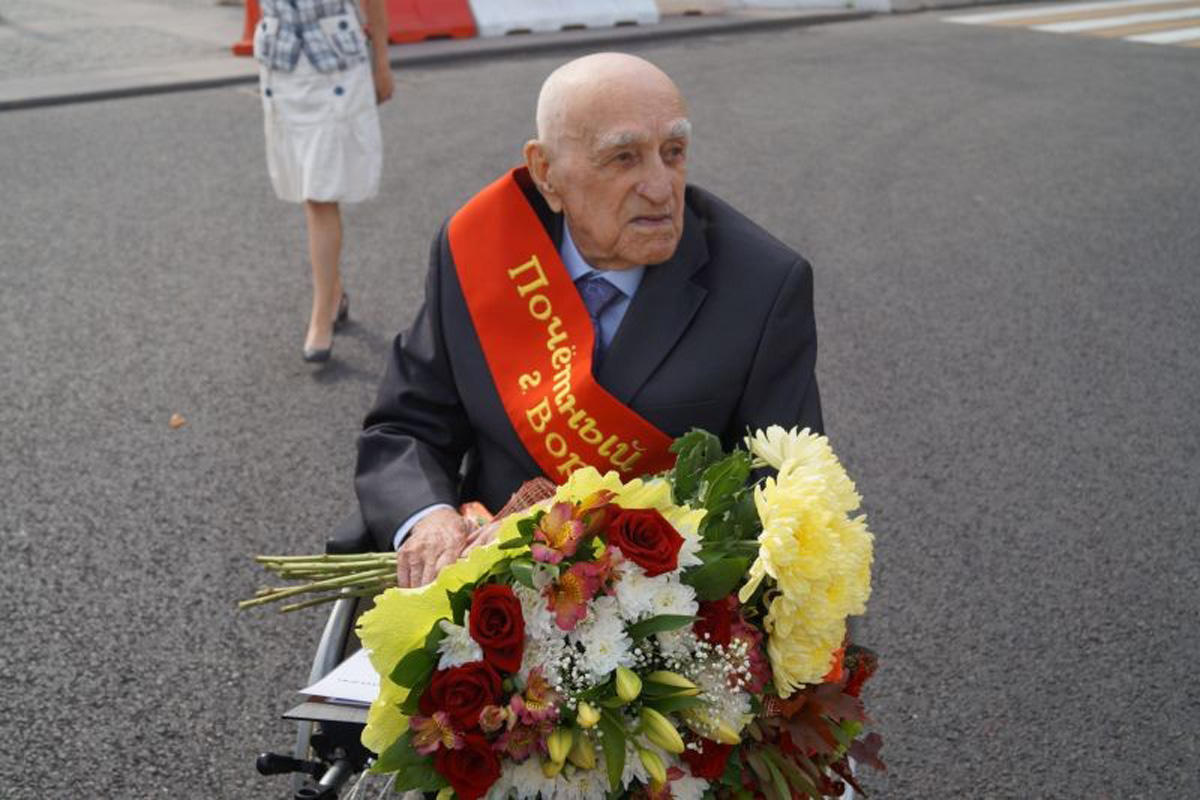 В Воронеже чествовали 100-летнего героя из Азербайджана (ВИДЕО, ФОТО)