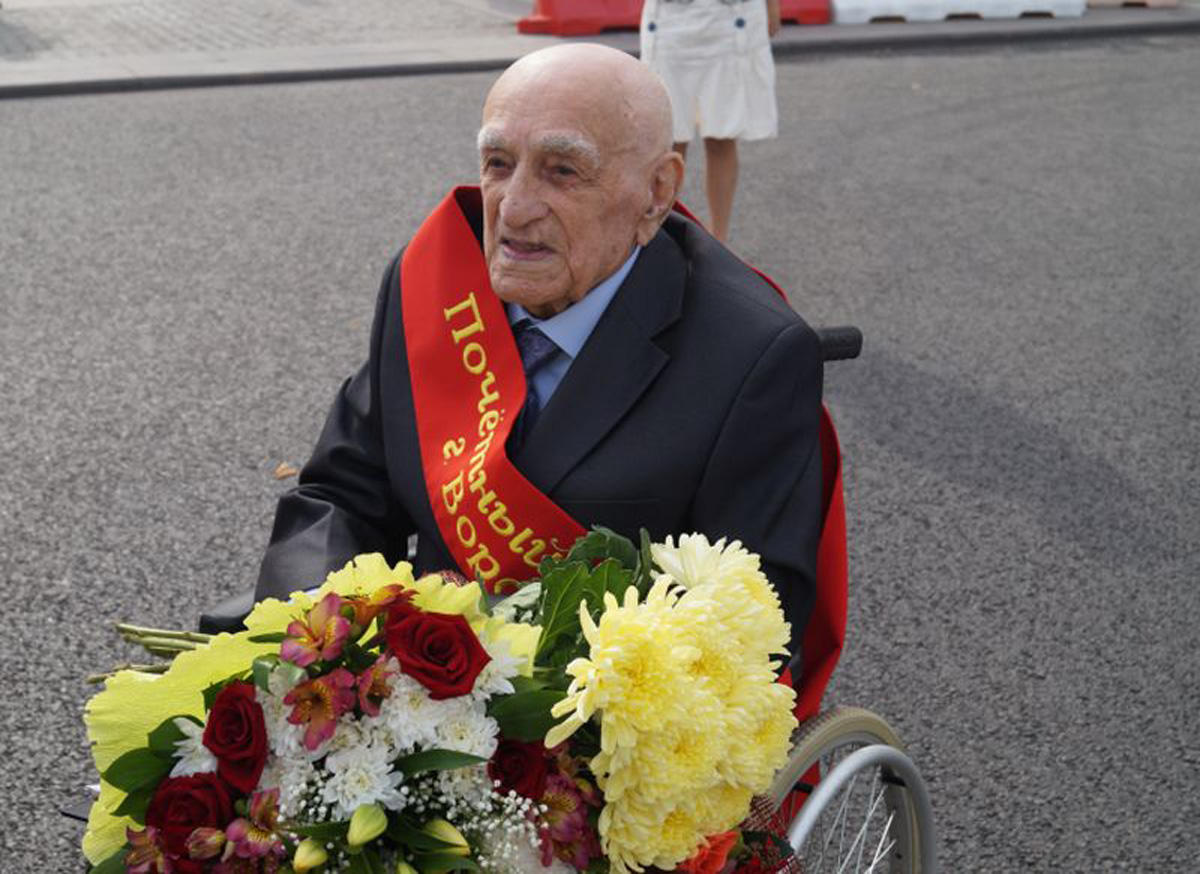 В Воронеже чествовали 100-летнего героя из Азербайджана (ВИДЕО, ФОТО)