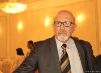 Я вернулся на Родину стихами: поэт из Израиля, влюбленный в Азербайджан (ФОТО)