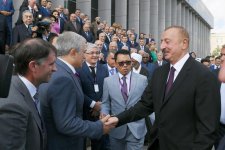 Президент Ильхам Алиев принял участие в торжественном заседании по случаю 100-летия азербайджанского парламента  (ФОТО) (версия 2)