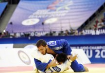 President Ilham Aliyev watched bronze medal bout of World Judo Championships (PHOTO)