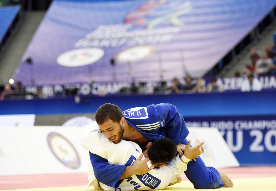 President Ilham Aliyev watched bronze medal bout of World Judo Championships (PHOTO)