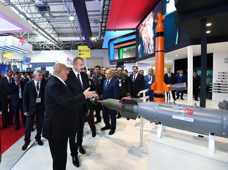 President Aliyev views Azerbaijan International Defense Exhibition ADEX 2018 (PHOTO)