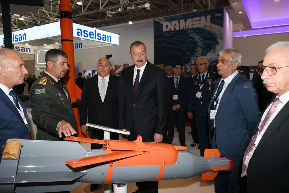 President Aliyev views Azerbaijan International Defense Exhibition ADEX 2018 (PHOTO)
