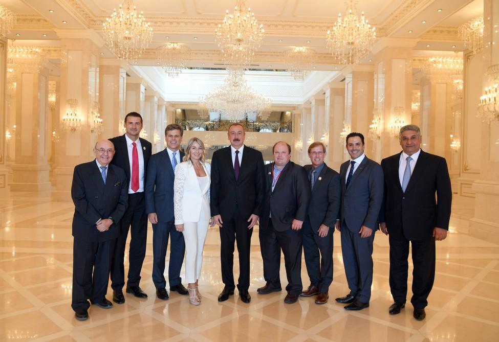 Azerbaijani president receives delegation led by Special Olympics chairman (PHOTO)