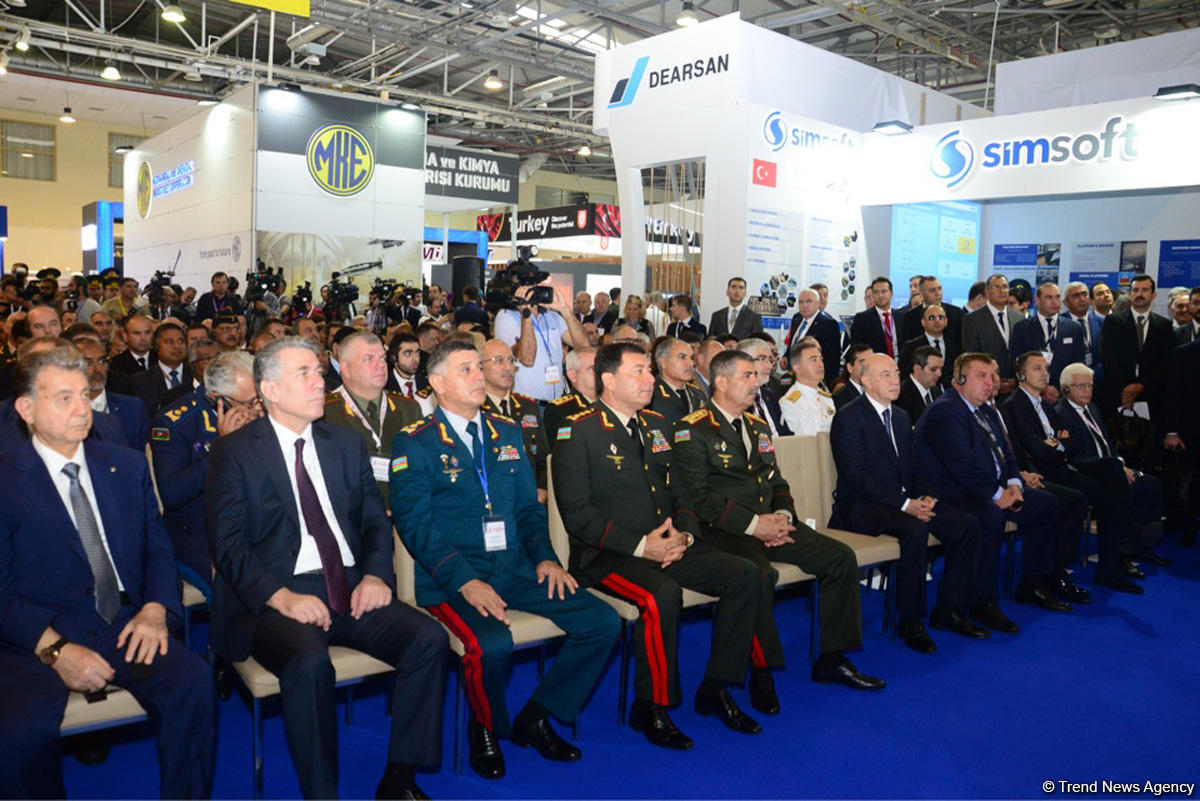 В Бакинском Экспоцентре открылась Азербайджанская международная оборонная выставка ADEX-2 (ФОТО)