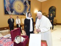 Первый вице-президент Мехрибан Алиева встретилась с Папой Римским Франциском (ФОТО)