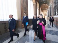 Первый вице-президент Мехрибан Алиева встретилась с госсекретарем Святого Престола (ФОТО) (версия 2)
