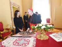 Первый вице-президент Мехрибан Алиева встретилась с госсекретарем Святого Престола (ФОТО) (версия 2)