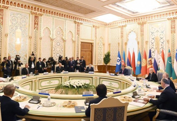 President Aliyev attends CIS Heads of State Council session in Dushanbe (PHOTO)