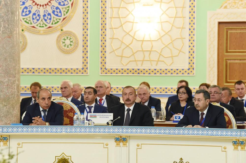 Президент Ильхам Алиев принял участие в заседании Совета глав государств СНГ в расширенном составе в Душанбе (ФОТО)