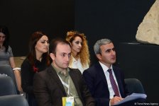 В рамках Фестиваля Насими прошел телемост с Вашингтоном – лекция Джереми Рифкина (ФОТО)