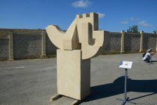 Вице-президент Фонда Гейдара Алиева Лейла Алиева и президент Baku Media Center Арзу Алиева приняли участие в презентации скульптур  "Песнь в камне" в рамках Фестиваля Насими (ФОТО)