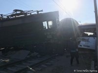 Число пострадавших в результате столкновения автобуса с поездом в Баку достигло 34 человек (ФОТО/ВИДЕО) (Обновлено)