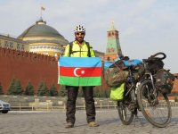 Писатель и музыкант из Молдовы посвятил видеоролик уникальному азербайджанцу – мировому рекордсмену (ВИДЕО,ФОТО)