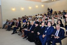 В Бакинском филиале МГУ имени М.В.Ломоносова открылся Международный форум "Образование в диалоге культур: мир русской школы" (ФОТО)