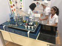В Баку проходит II Олимпиада роботов (ФОТО)