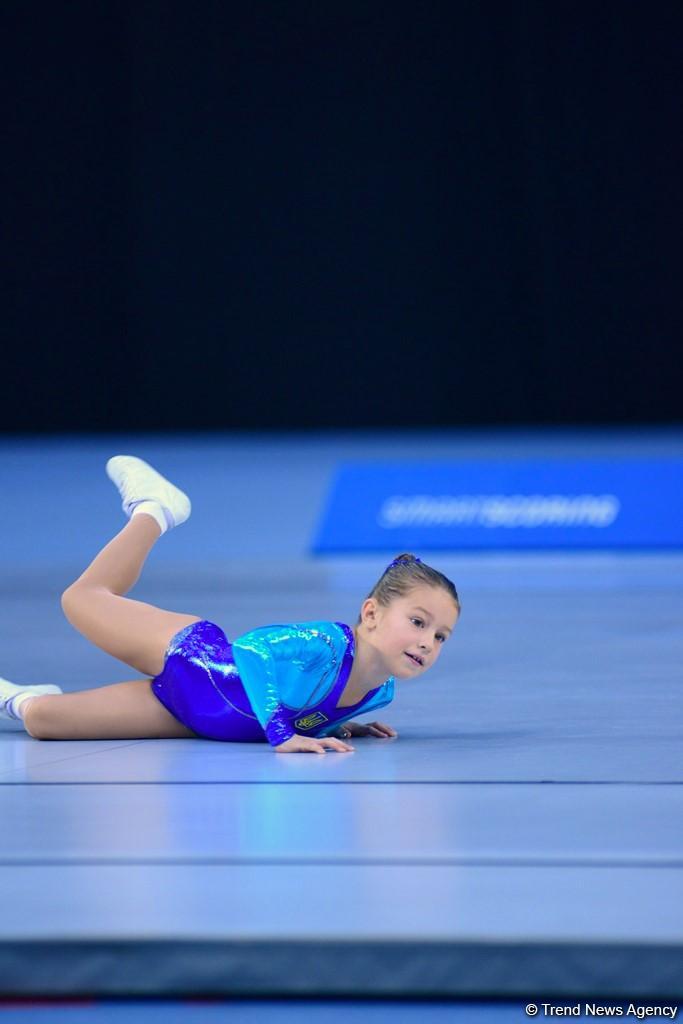 Стартовали IV Открытый чемпионат Азербайджана и Первенство Баку по аэробной гимнастике (ФОТО)