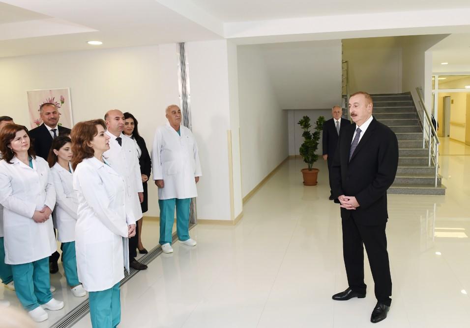 Президент Ильхам Алиев и Первая леди Мехрибан Алиева приняли участие в открытии Губинской районной центральной больницы (ФОТО)
