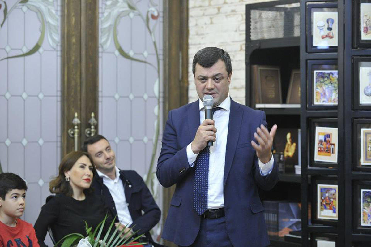 Наргиз Джалилова рассказала  о проблемах современного азербайджанского телевидения (ФОТО)