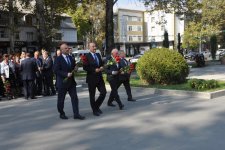 Торжественно отмечено 50-летие Мингячевирского государственного драматического театра (ФОТО)