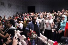 Нубар Новрузова в 60 лет "стала матерью" – праздник для друзей и зрителей (ФОТО)