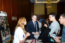 Baku hosts US University Fair (PHOTO)
